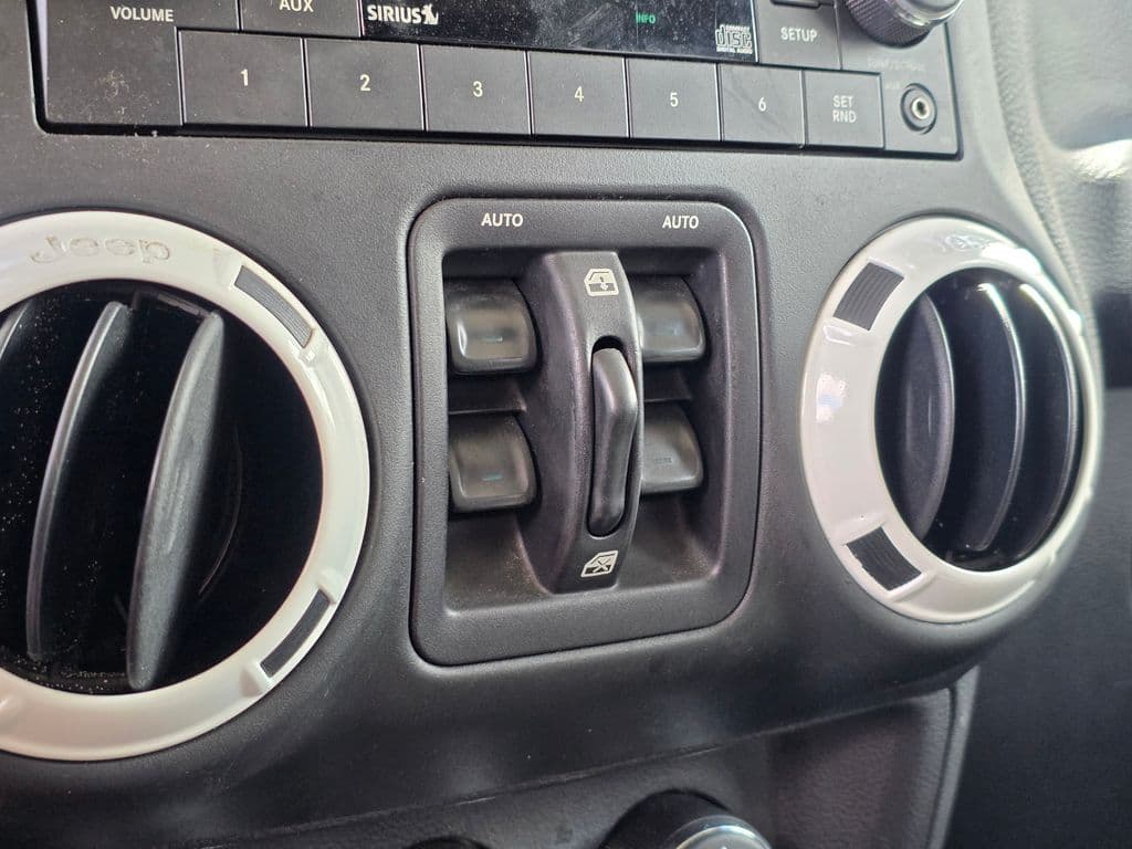2016 Jeep Wrangler Unlimited Sport - Photo 34