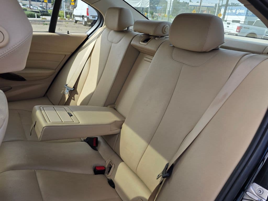 2014 BMW 3 Series 328i - Photo 21