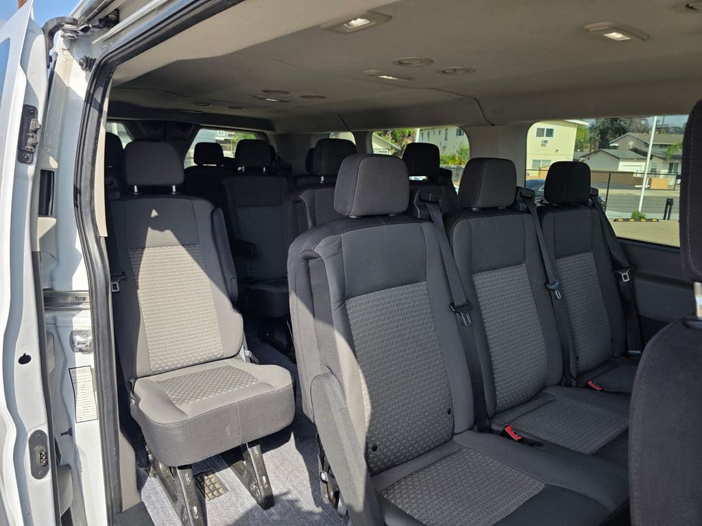 2021 Ford Transit-350 XLT - Photo 19
