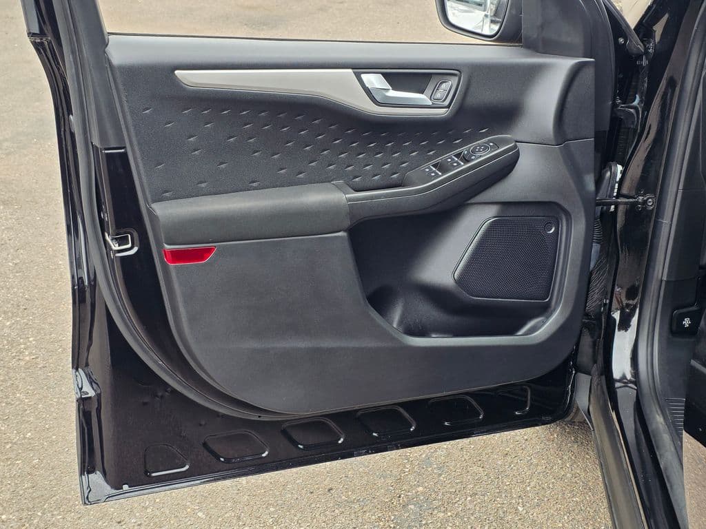 2020 Ford Escape SE Sport Hybrid - Photo 24