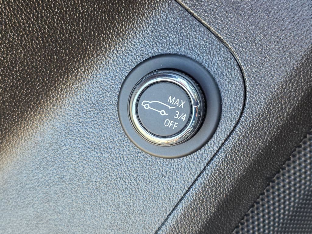 2022 GMC Acadia SLE - Photo 27