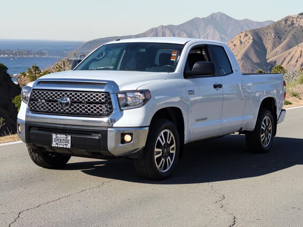 2018 Toyota Tundra SR5 - Photo 4