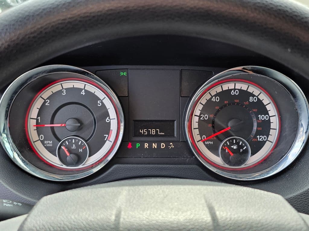 2014 Dodge Grand Caravan SE - Photo 25