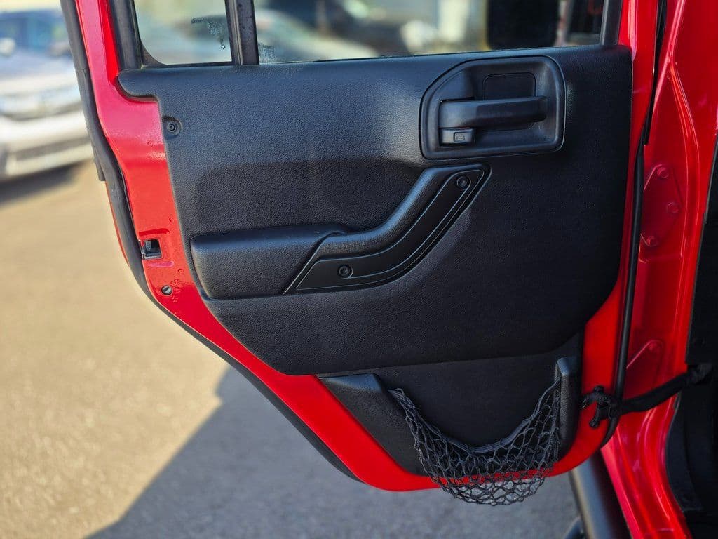 2015 Jeep Wrangler Unlimited Sport - Photo 22