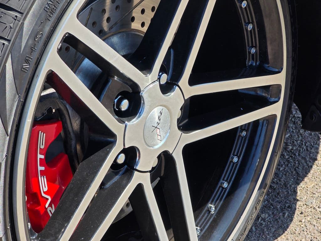 2005 Chevrolet Corvette Base - Photo 34