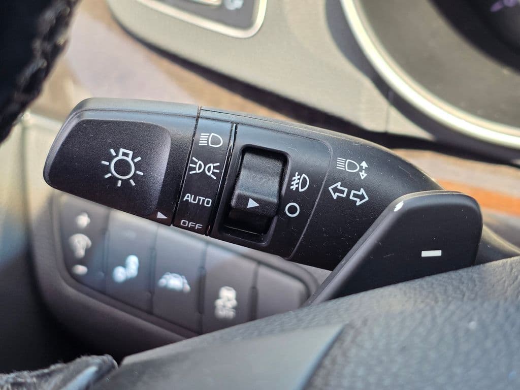 2016 Kia Cadenza Limited - Photo 41