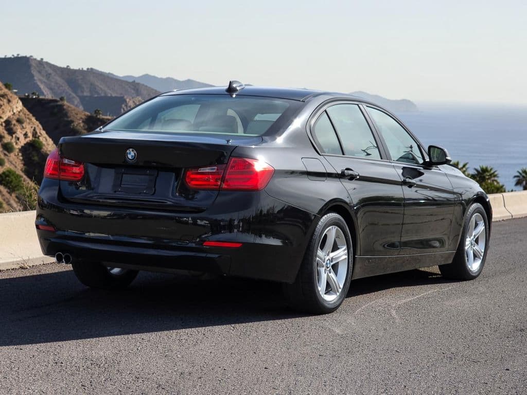 2014 BMW 3 Series 328i - Photo 9
