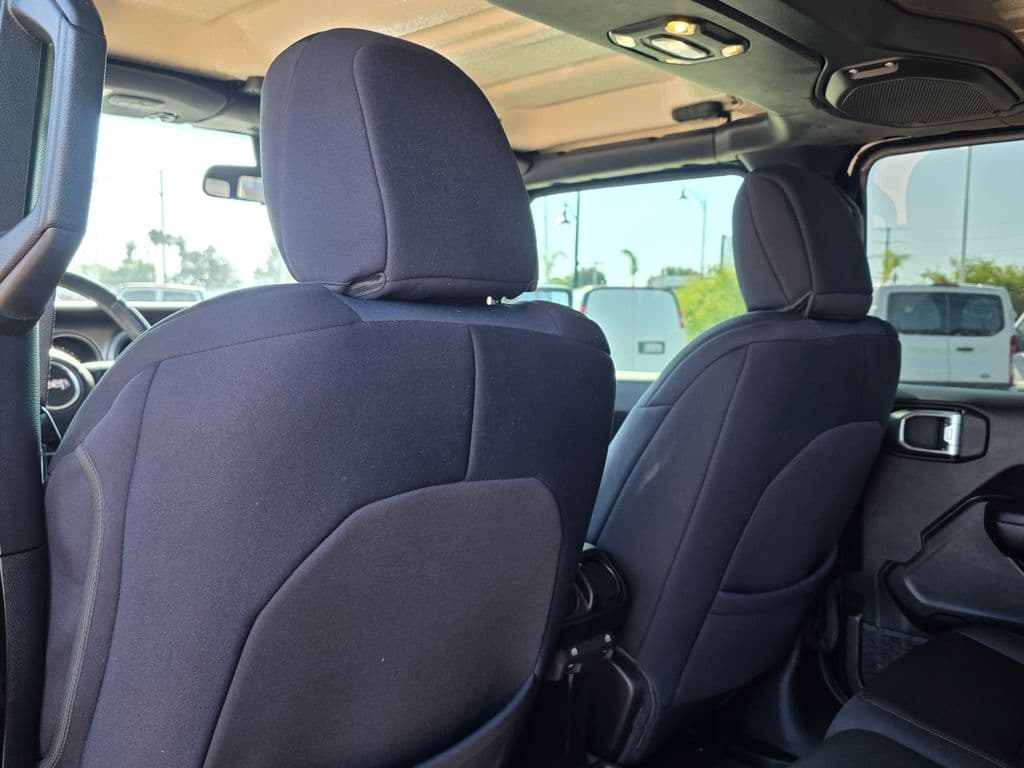 2020 Jeep Gladiator Sport - Photo 20