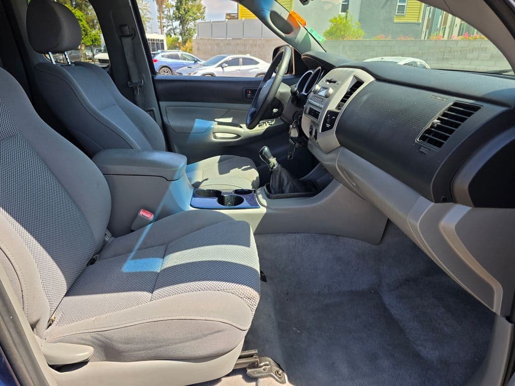 2006 Toyota Tacoma Base - Photo 10