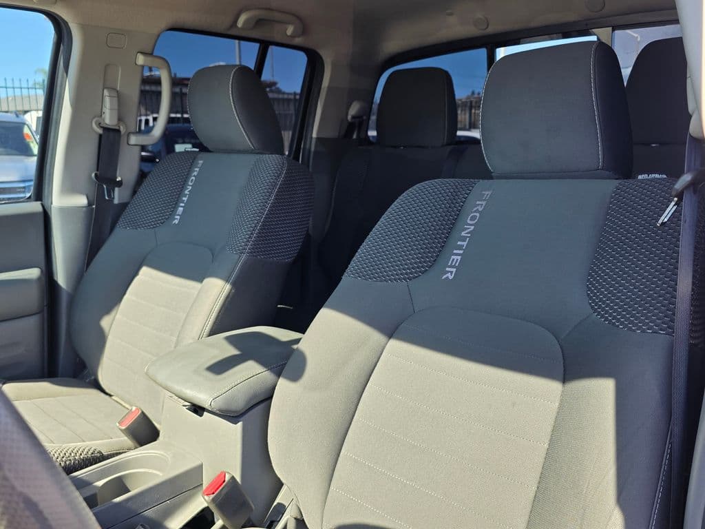 2016 Nissan Frontier Desert Runner - Photo 18
