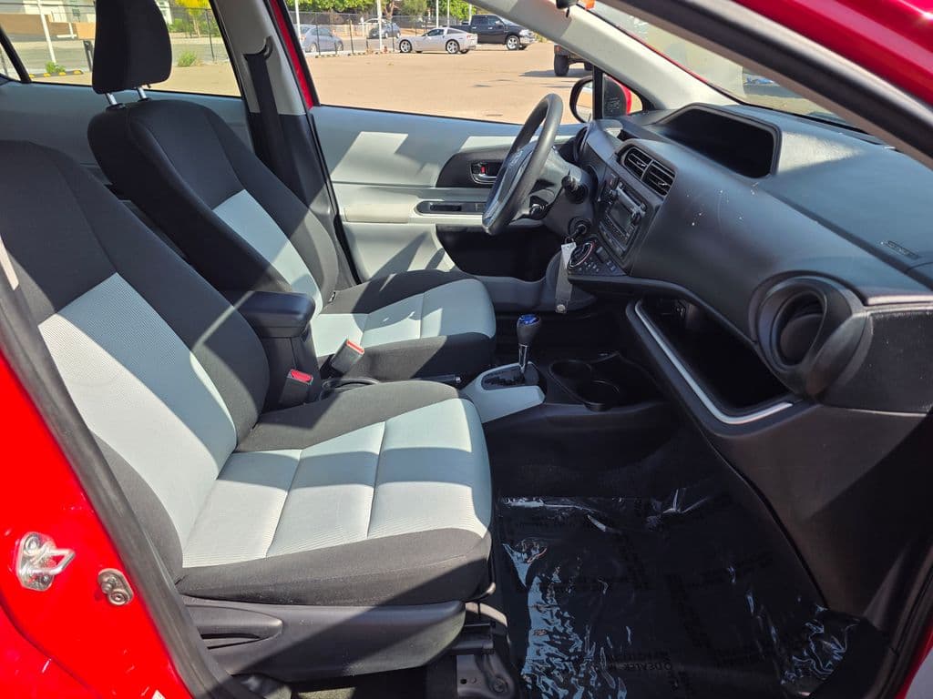 2014 Toyota Prius c Two - Photo 12