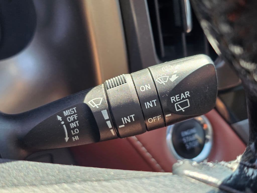 2015 Toyota RAV4 Limited - Photo 40