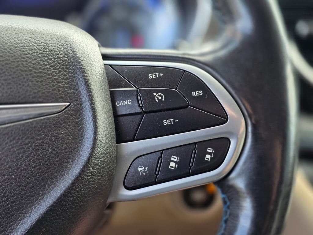 2021 Chrysler Pacifica Touring L - Photo 33