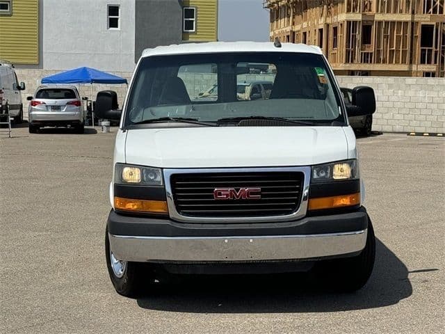 2022 GMC Savana 2500 Work Van - Photo 8