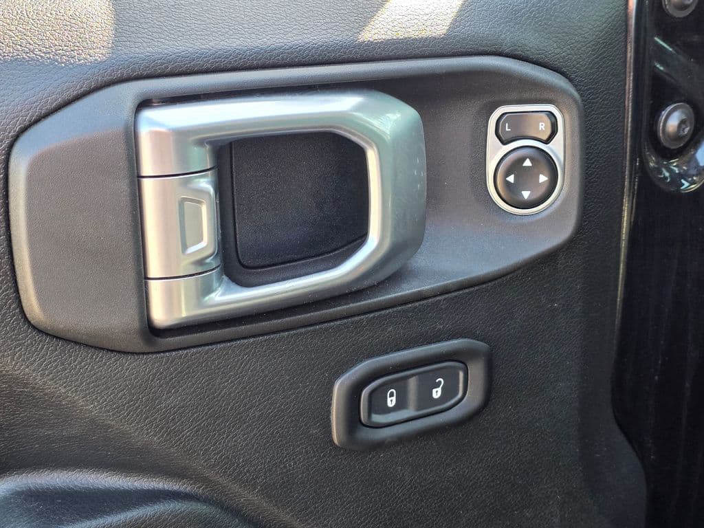 2020 Jeep Gladiator Sport - Photo 24