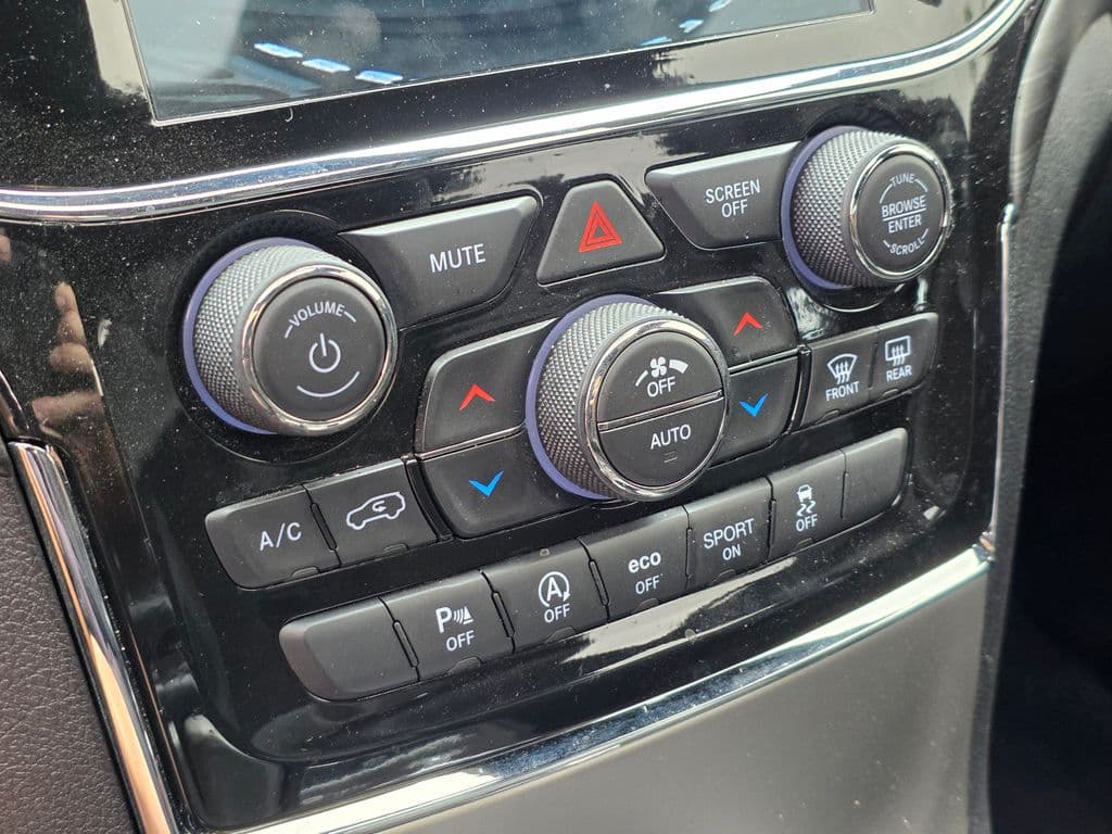 2022 Jeep Grand Cherokee WK Laredo X - Photo 34