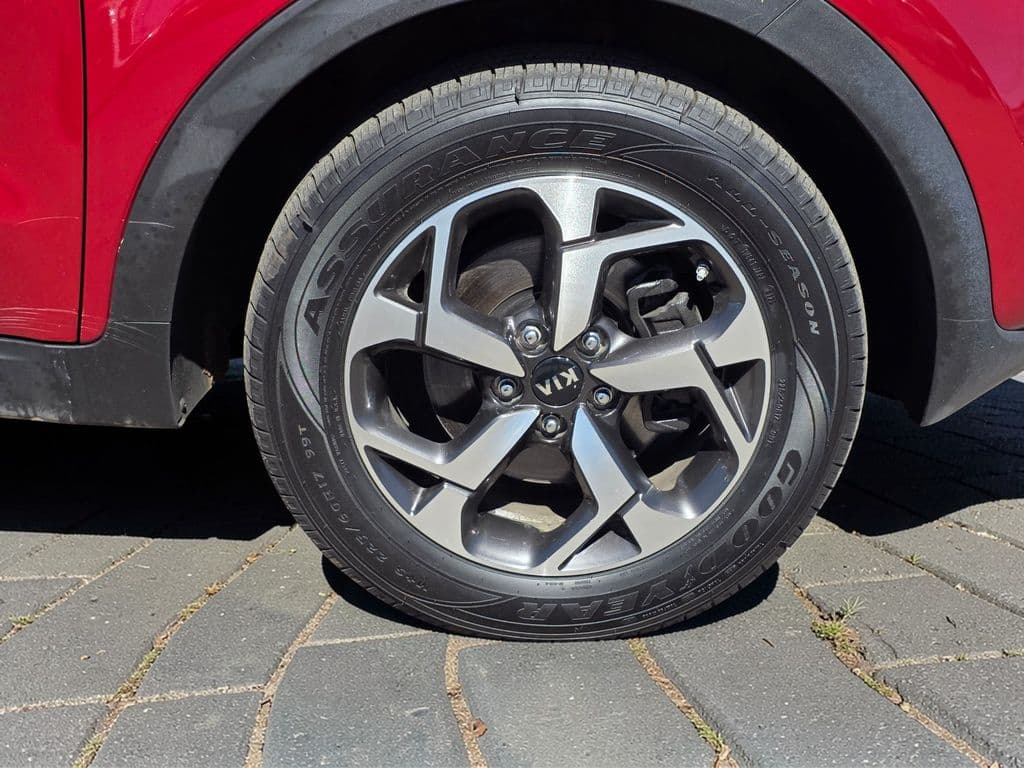 2021 Kia Sportage LX - Photo 8