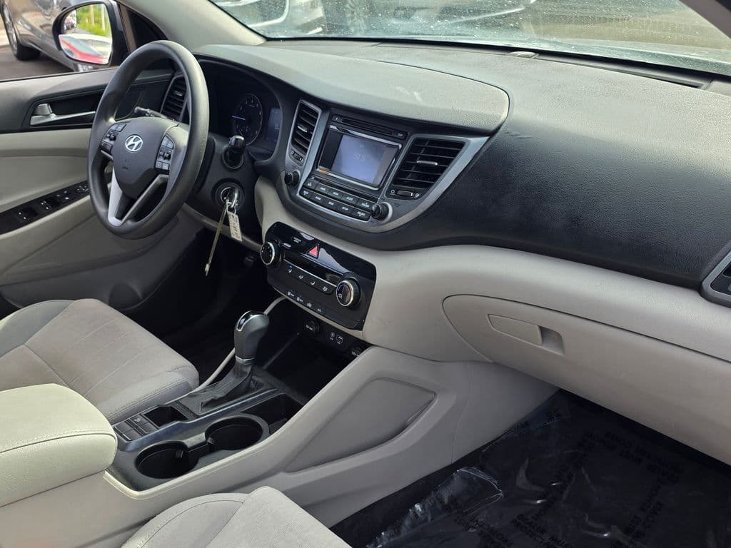 2018 Hyundai Tucson SE - Photo 4