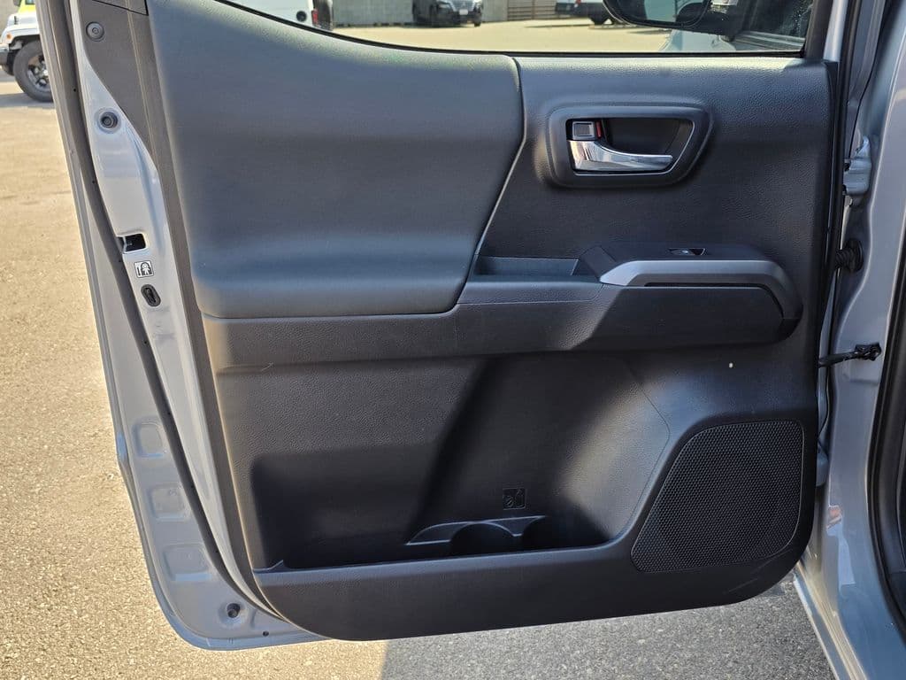 2018 Toyota Tacoma TRD Off-Road - Photo 23