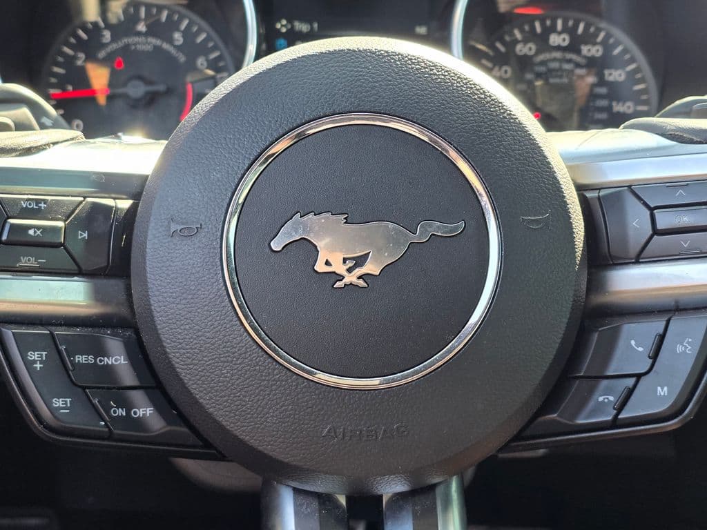 2018 Ford Mustang EcoBoost Premium - Photo 24