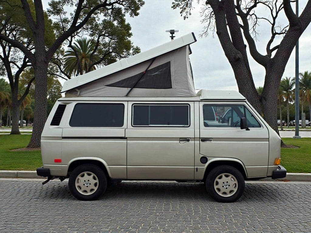 1987 Volkswagen Vanagon GL Camper - Photo 9