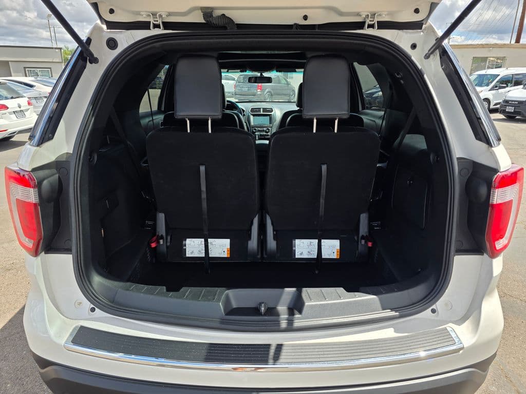 2018 Ford Explorer XLT - Photo 16