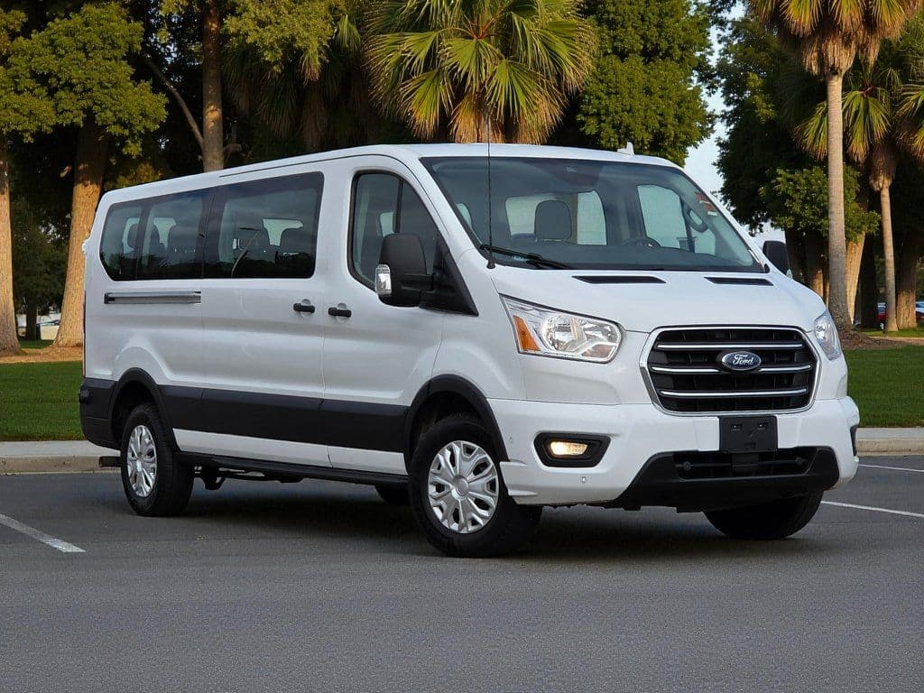 2020 Ford Transit-350 XLT - Photo 2