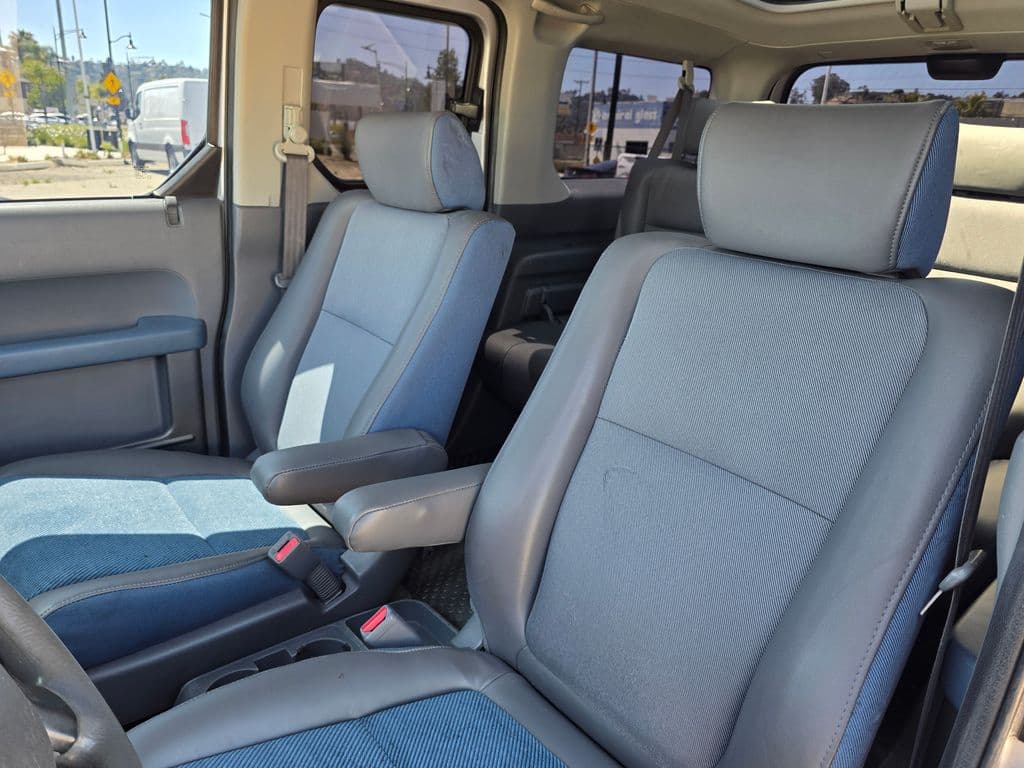 2004 Honda Element EX - Photo 19