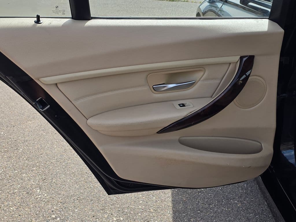 2014 BMW 3 Series 328i - Photo 24