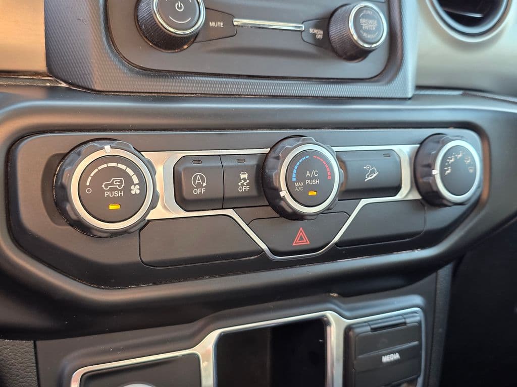 2018 Jeep Wrangler Unlimited Sport - Photo 32