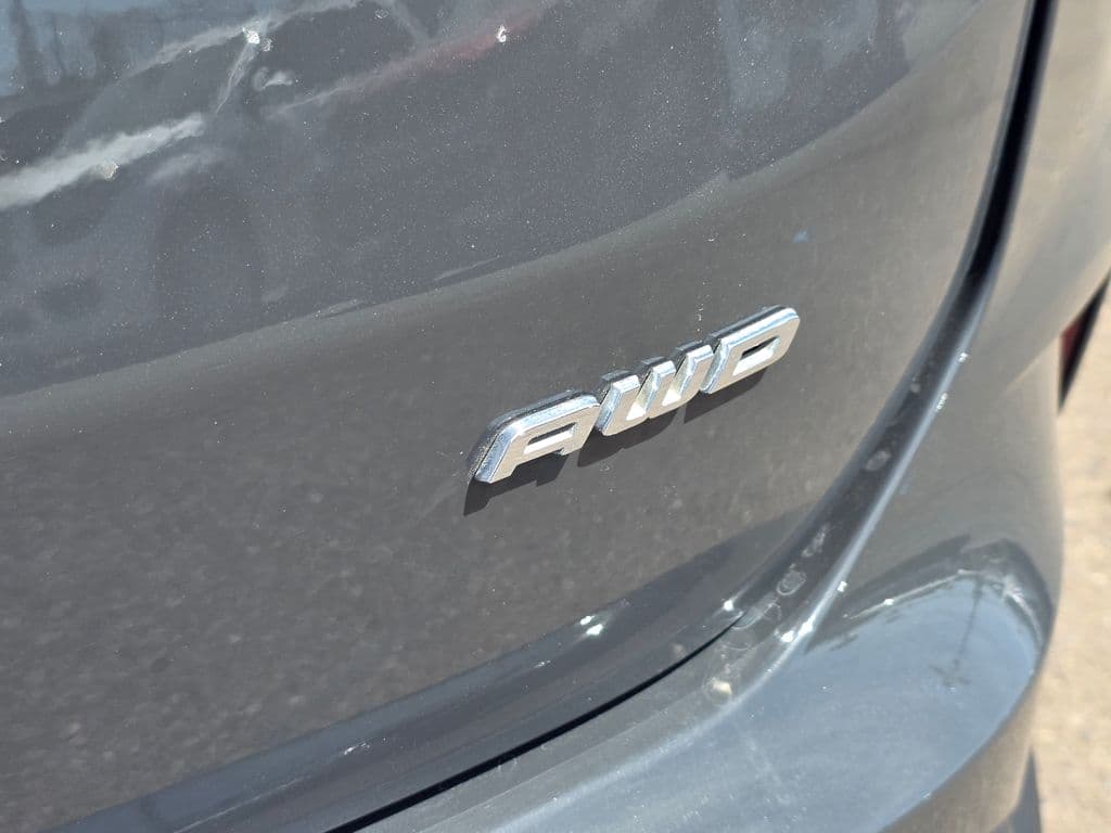 2021 Ford Edge Titanium - Photo 14