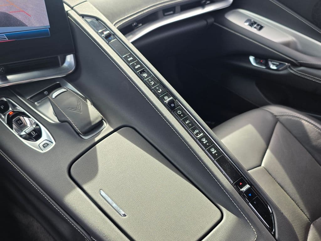 2024 Chevrolet Corvette Stingray - Photo 36