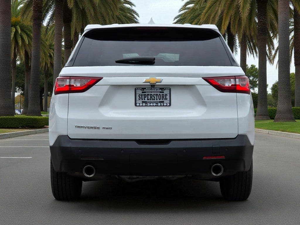 2020 Chevrolet Traverse LS - Photo 6