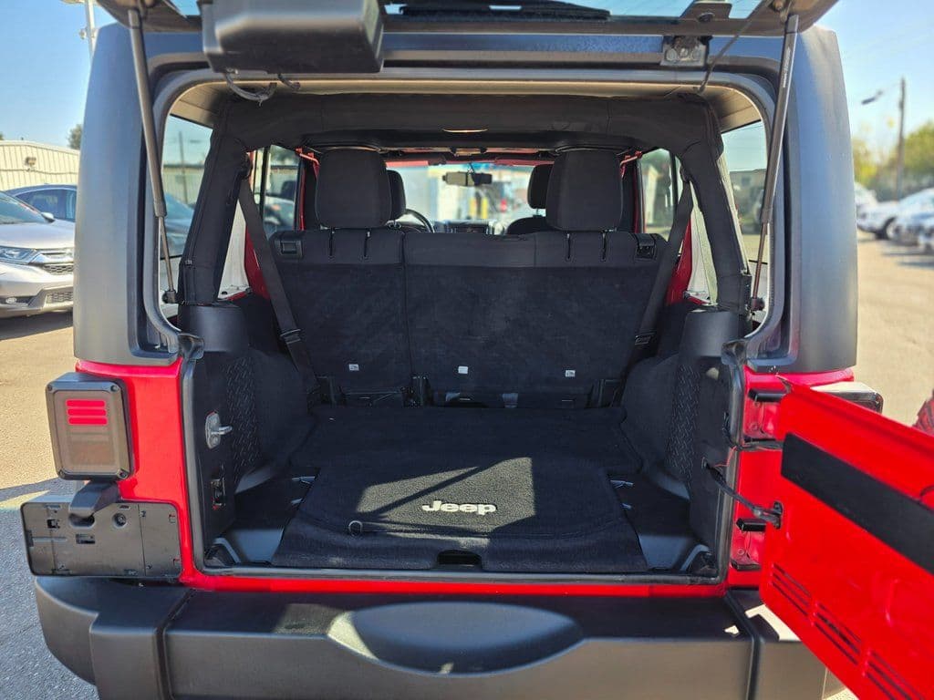 2015 Jeep Wrangler Unlimited Sport - Photo 13