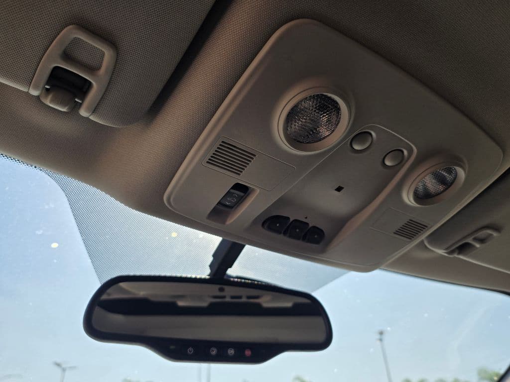 2016 GMC Acadia Denali - Photo 47
