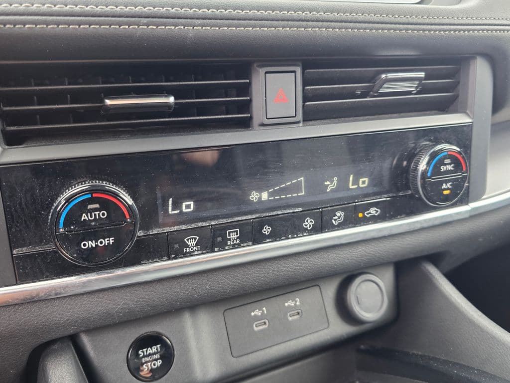 2025 Nissan Rogue SV - Photo 22