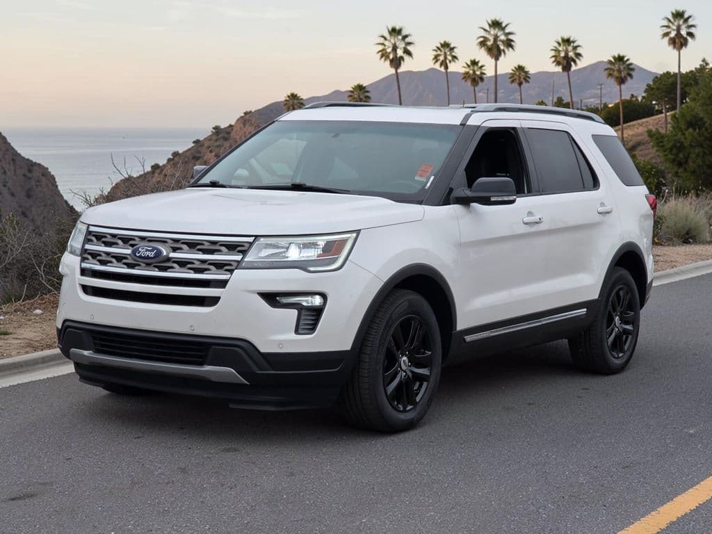 2018 Ford Explorer XLT - Photo 4