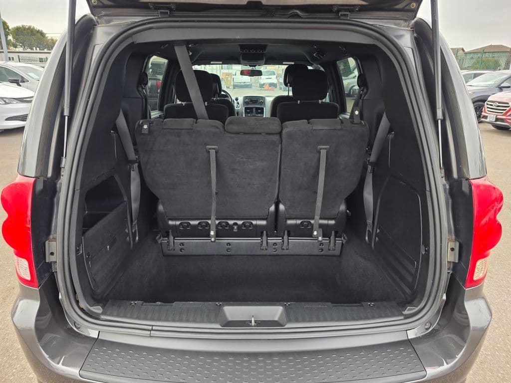 2016 Dodge Grand Caravan SE Plus - Photo 12