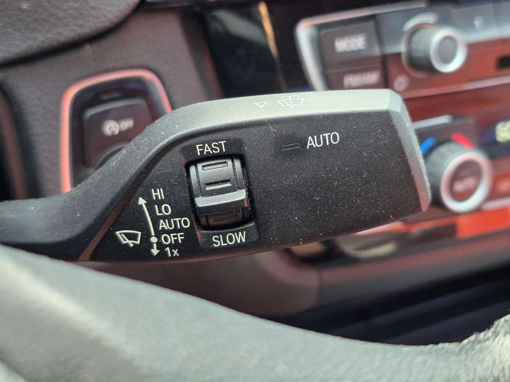 2018 BMW 3 Series 320i - Photo 40