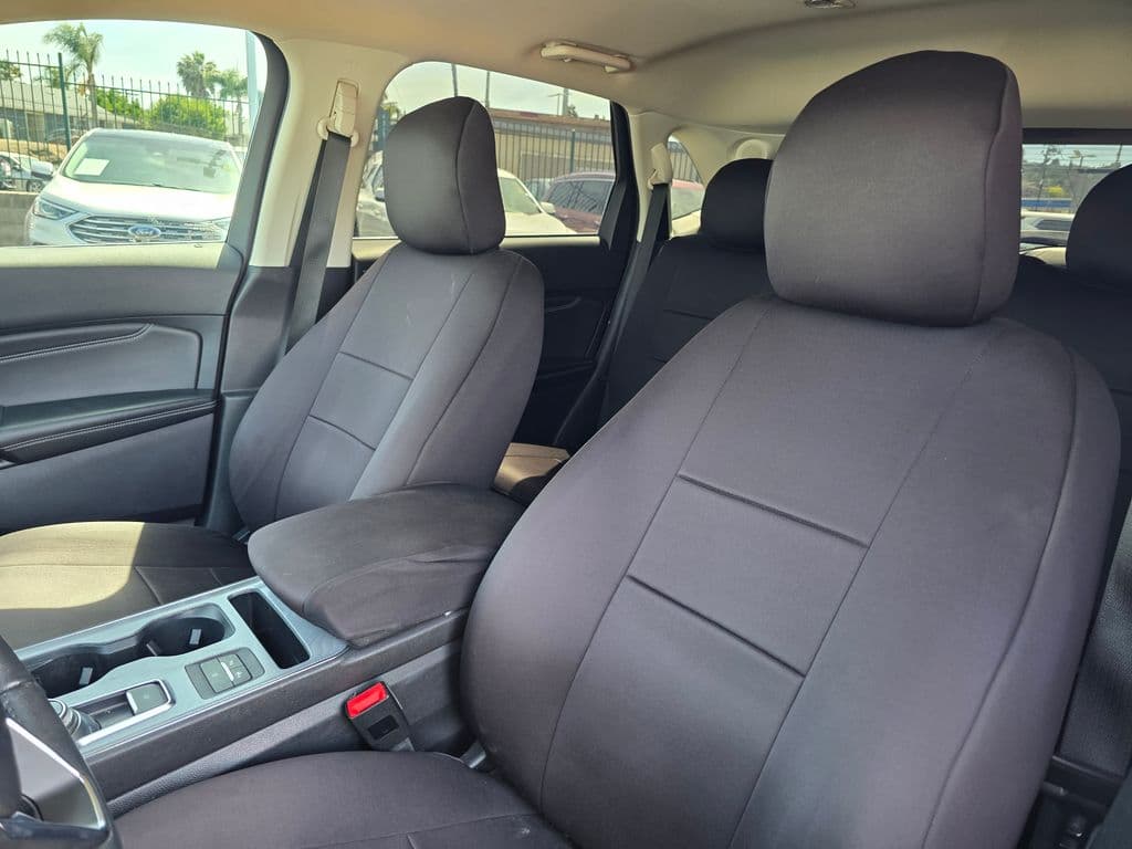 2021 Ford Edge Titanium - Photo 17