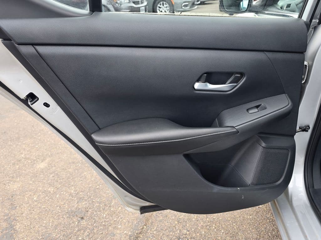 2022 Nissan Sentra SV - Photo 21