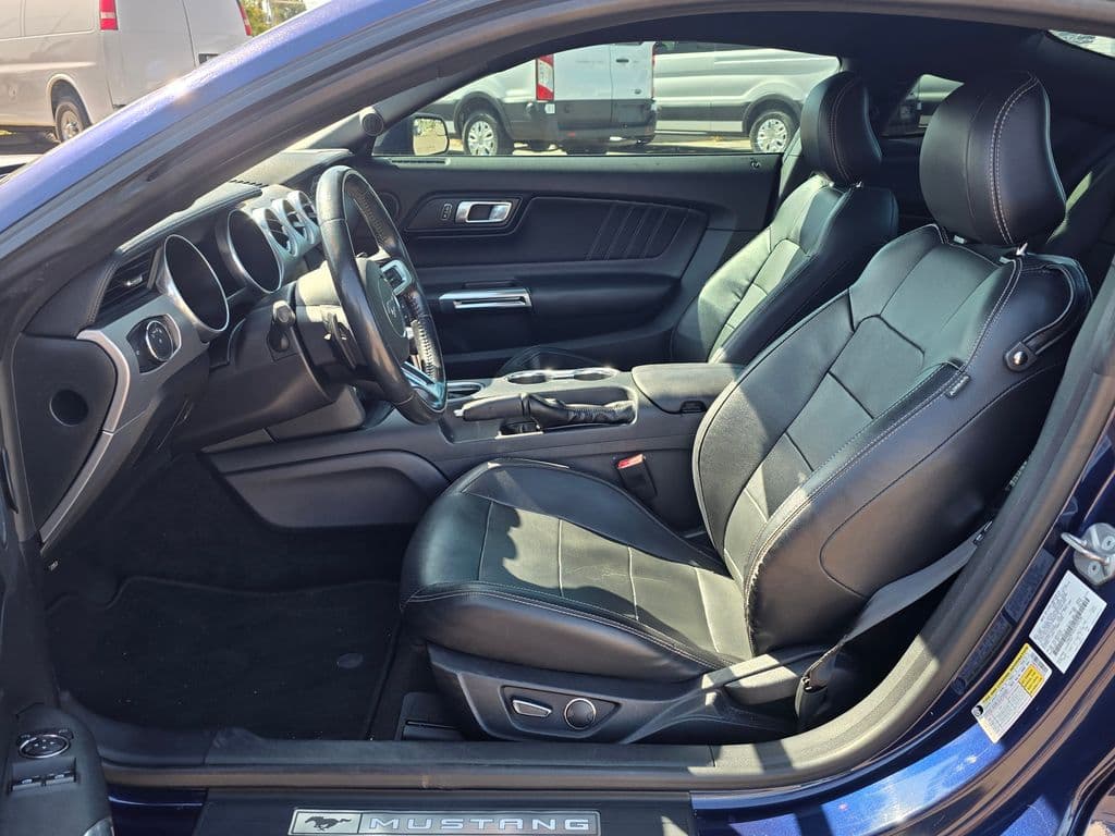 2018 Ford Mustang EcoBoost Premium - Photo 14