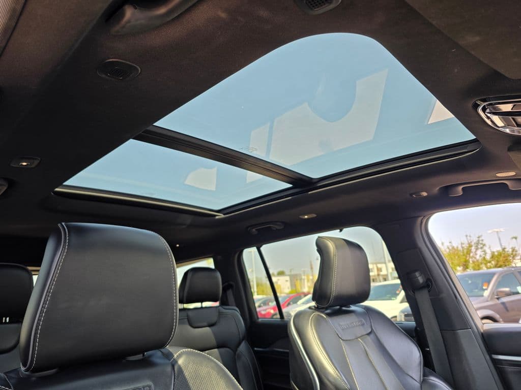 2021 Jeep Grand Cherokee L Overland - Photo 12