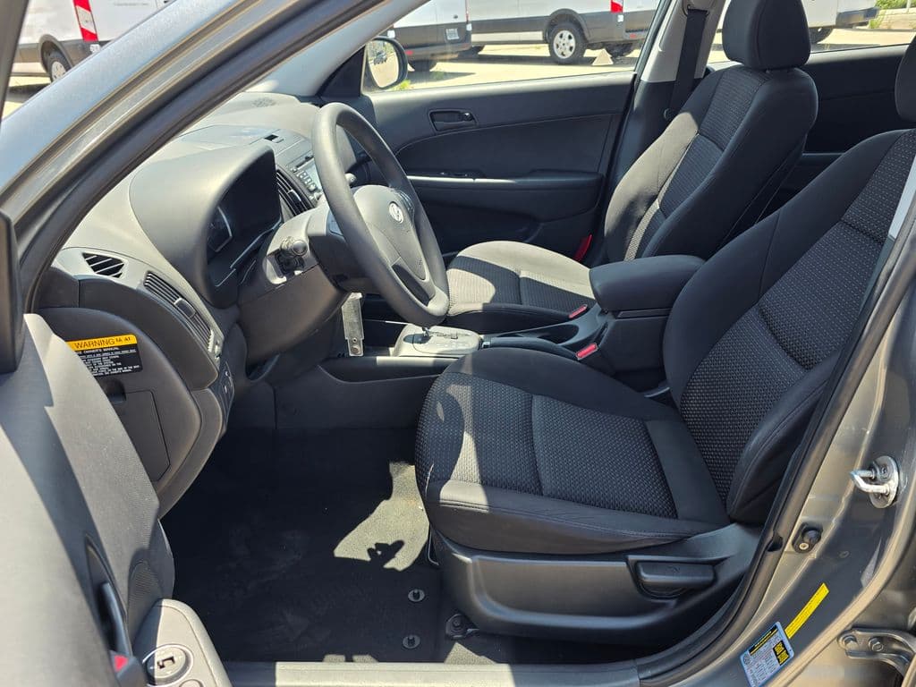 2010 Hyundai Elantra Touring GLS - Photo 15