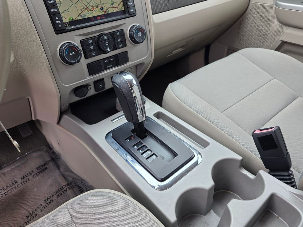 2010 Ford Escape Hybrid - Photo 10