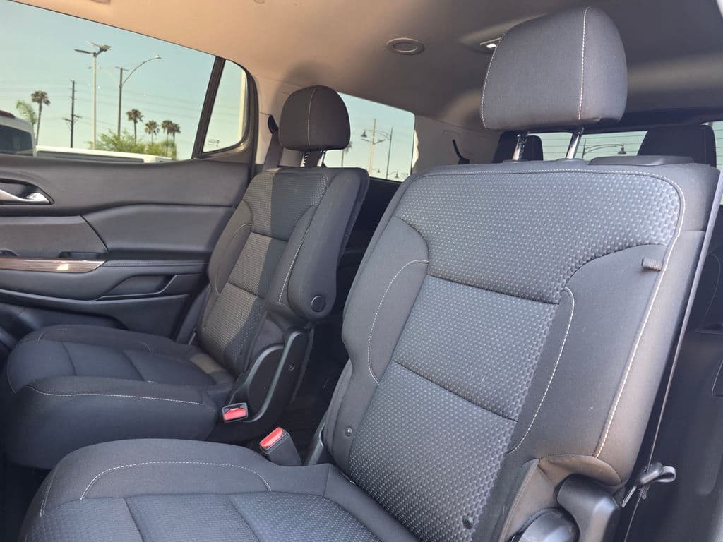 2022 GMC Acadia SLE - Photo 19