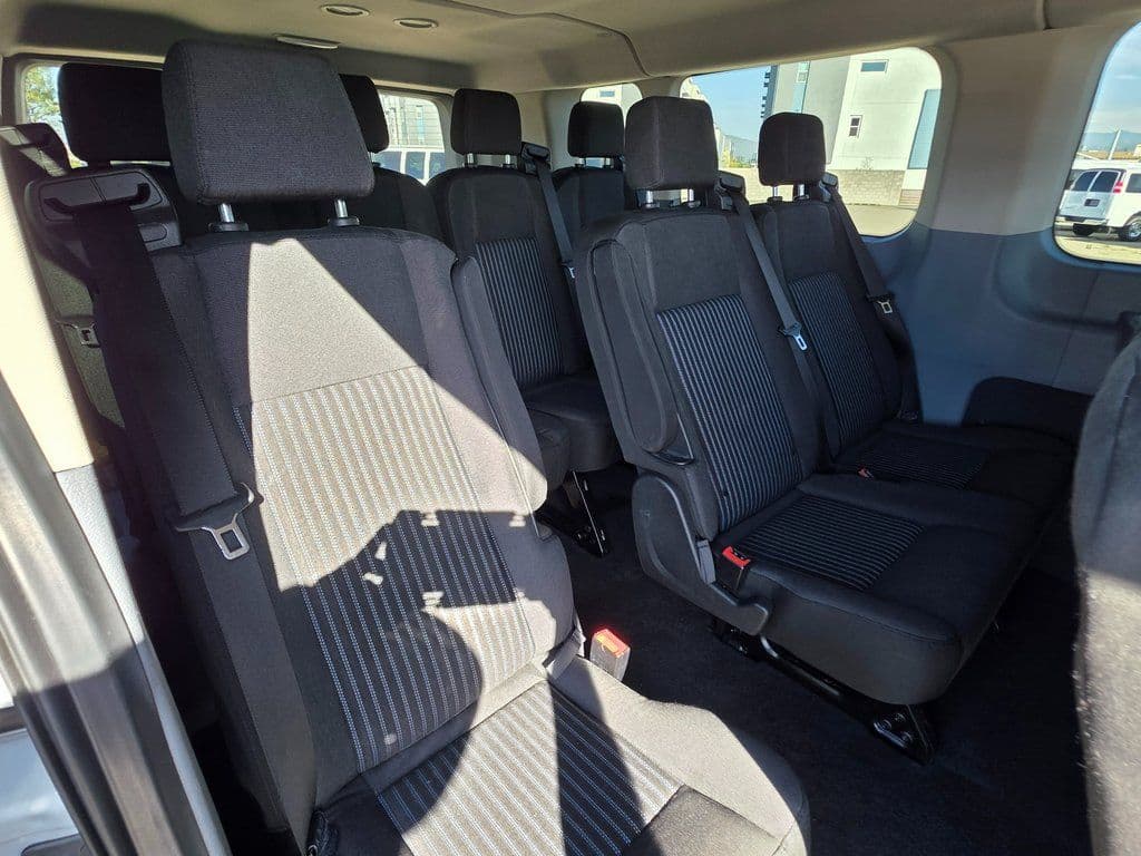 2018 Ford Transit-350 XLT - Photo 16