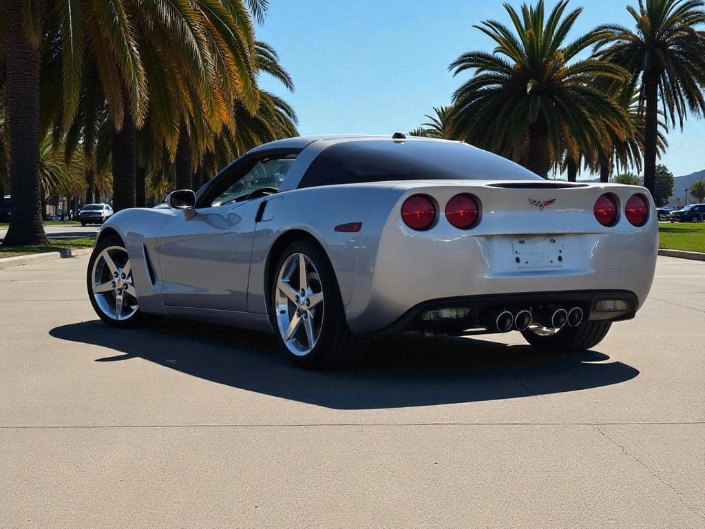 2005 Chevrolet Corvette Base - Photo 5