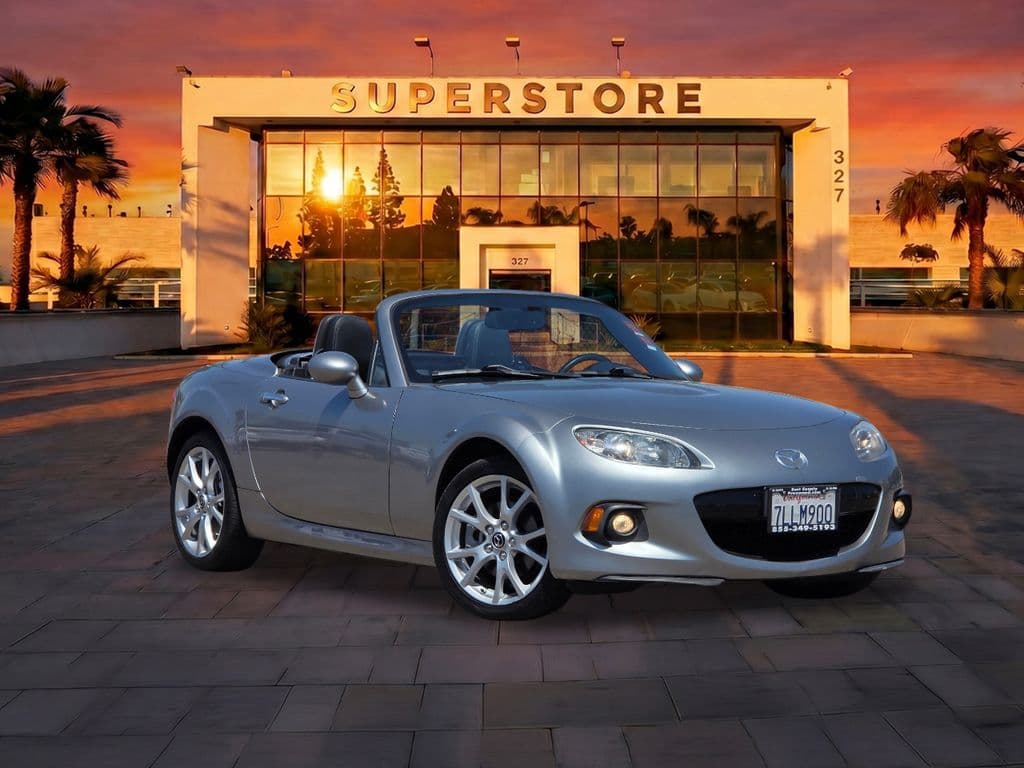 2015 Mazda Miata PRHT Grand Touring - Photo 1
