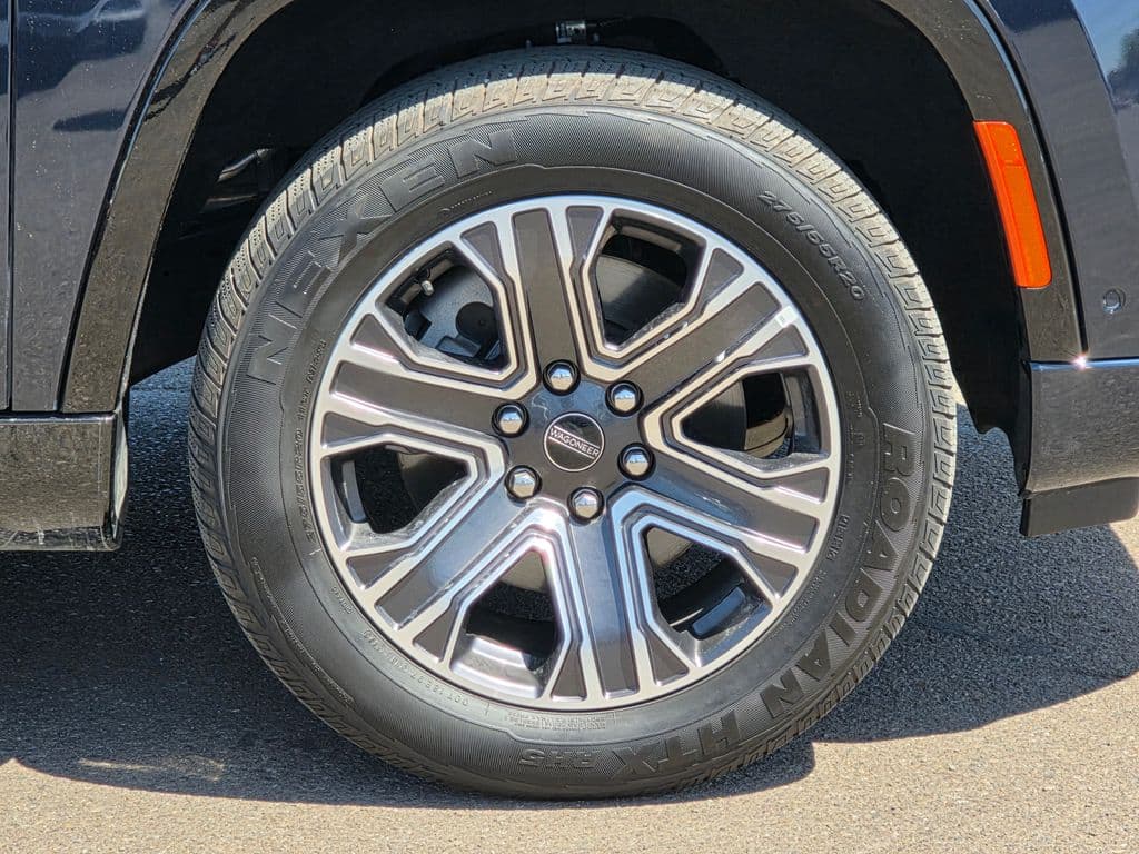 2025 Jeep Wagoneer Series II - Photo 10